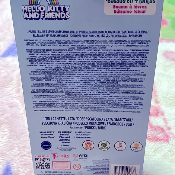 Hello Kitty Socks with Lip Balms - Picture 10 of 12